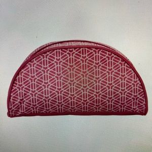 EVERY LITTLE THING - TRELLIS by Initials, Inc.